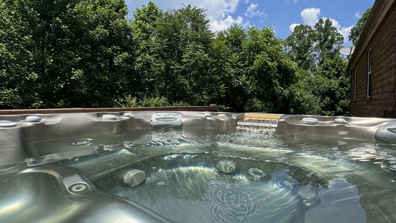 Photo of Outdoor in Nelsonville