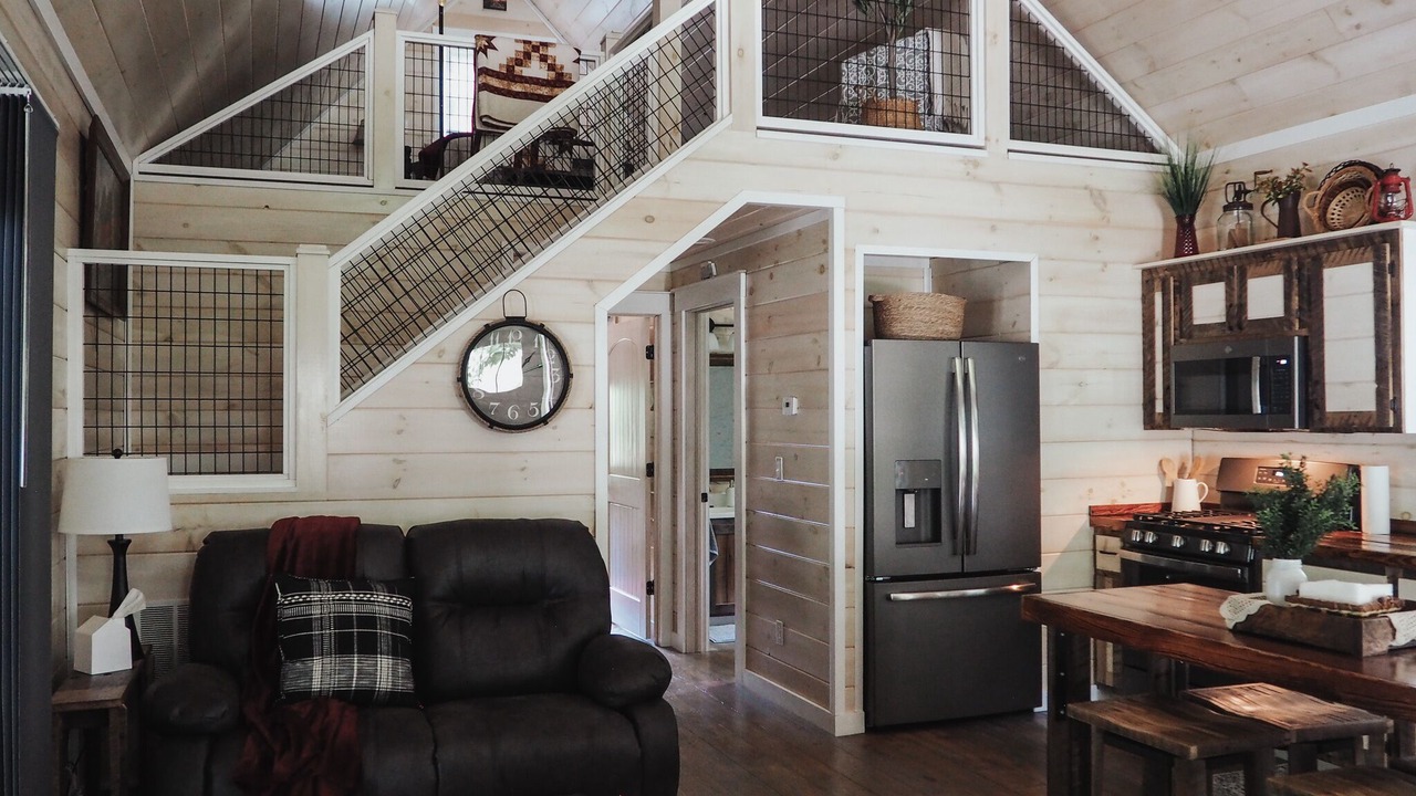 Photo of Bedroom in Stone Creek