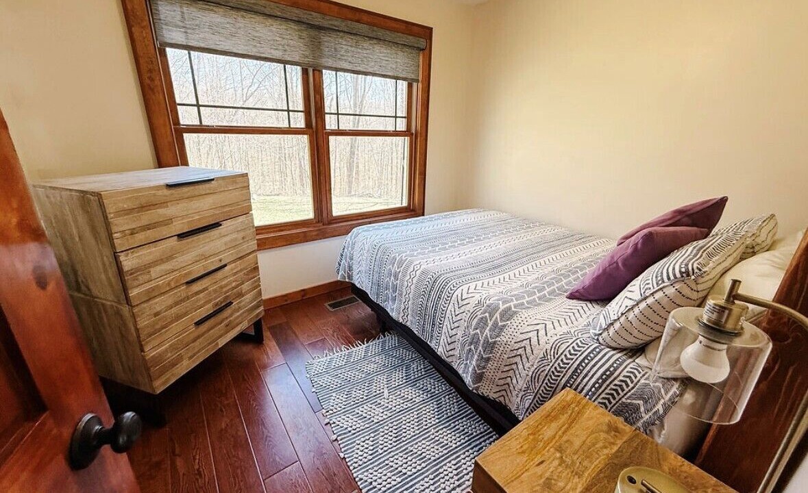 Photo of Bedroom in McArthur