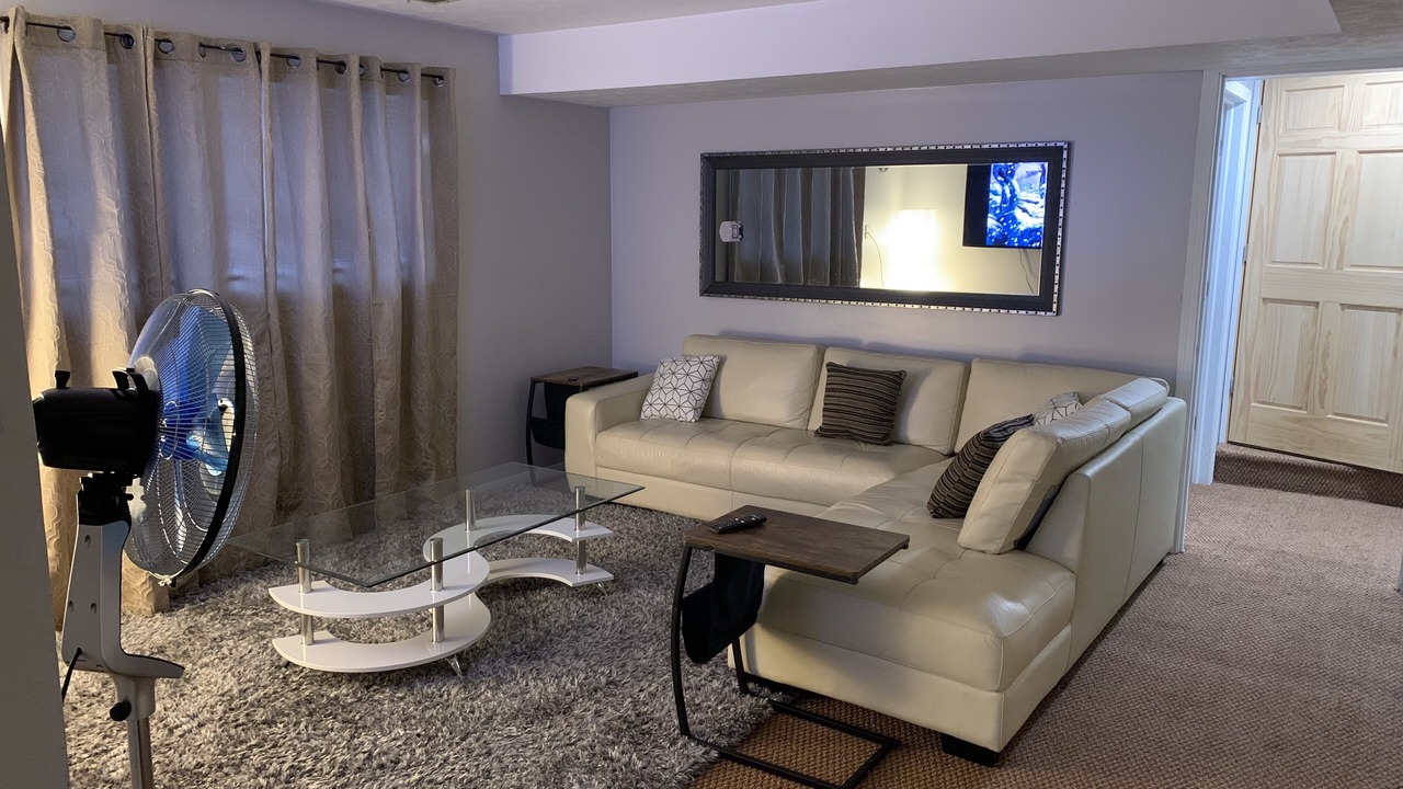 Photo of Livingroom in Canton