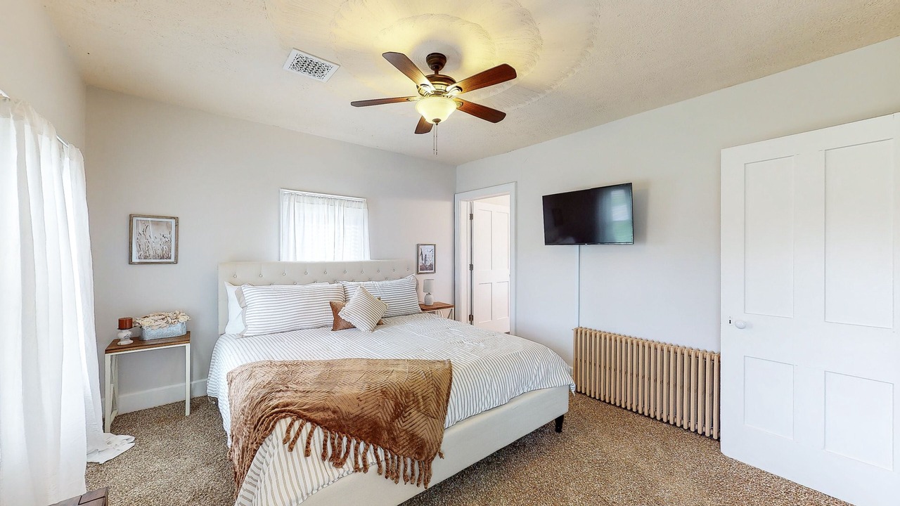 Photo of Bedroom in North Industry