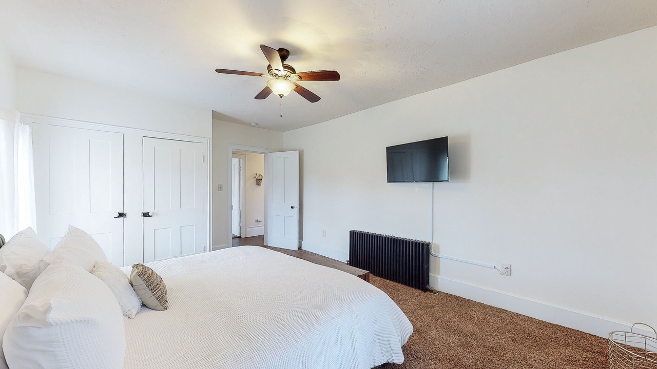 Photo of Bedroom in North Industry
