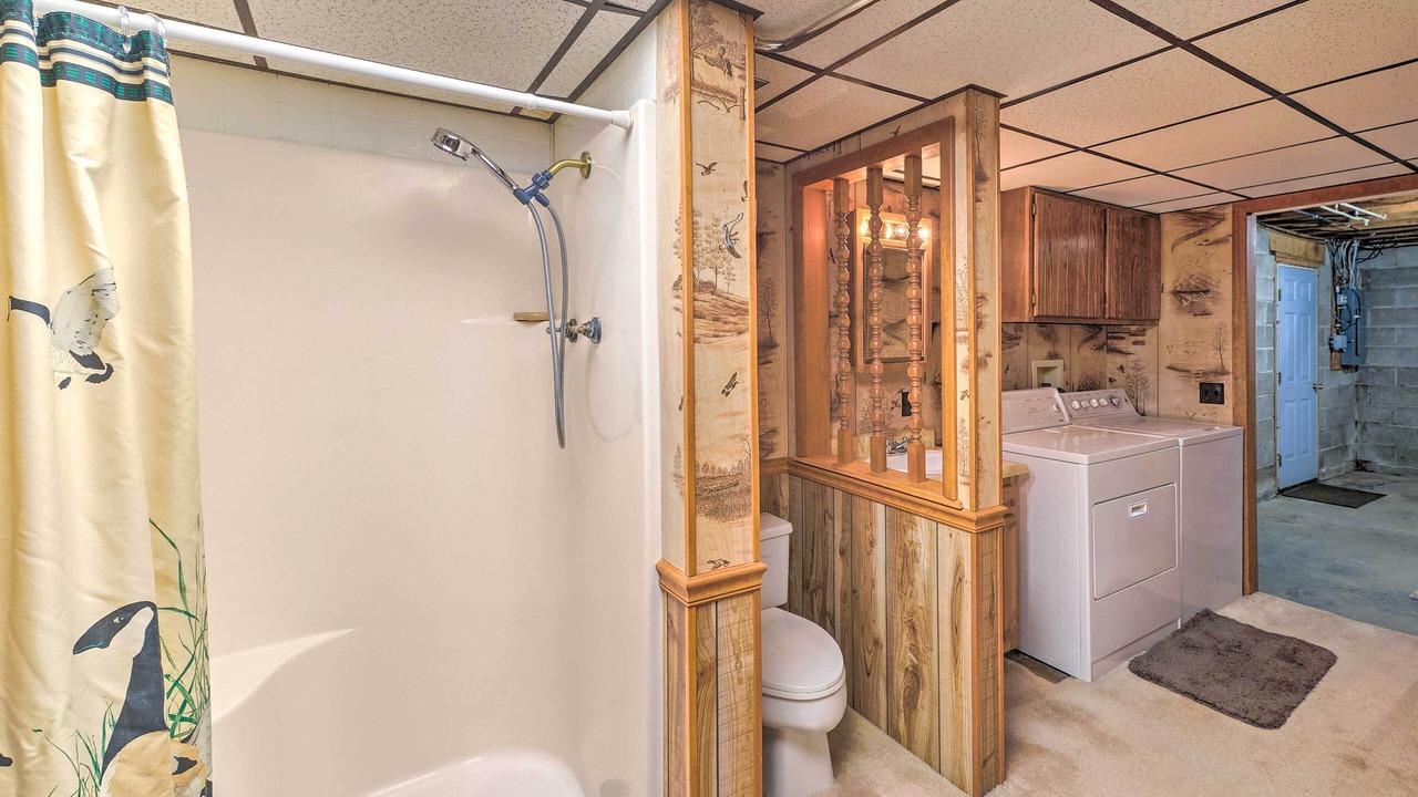 Photo of Bathroom in Zanesville