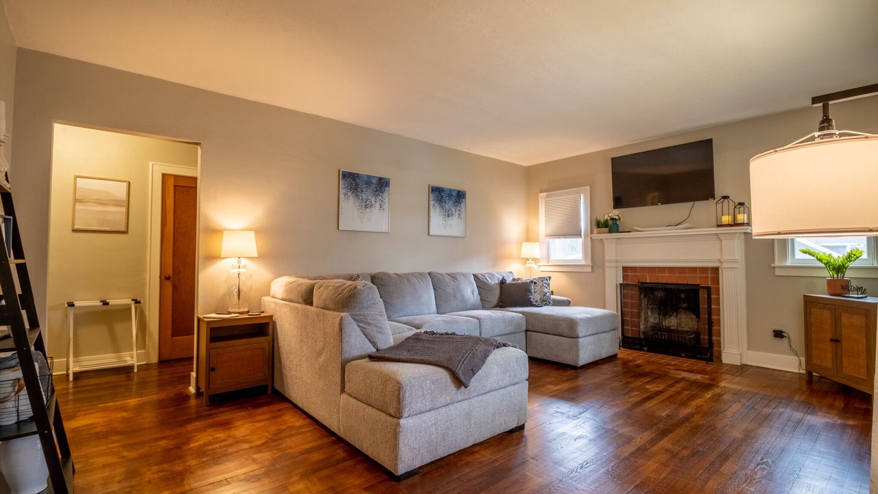 Photo of Livingroom in Marietta