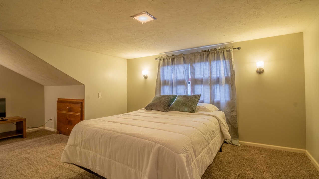Photo of Bedroom in Marietta