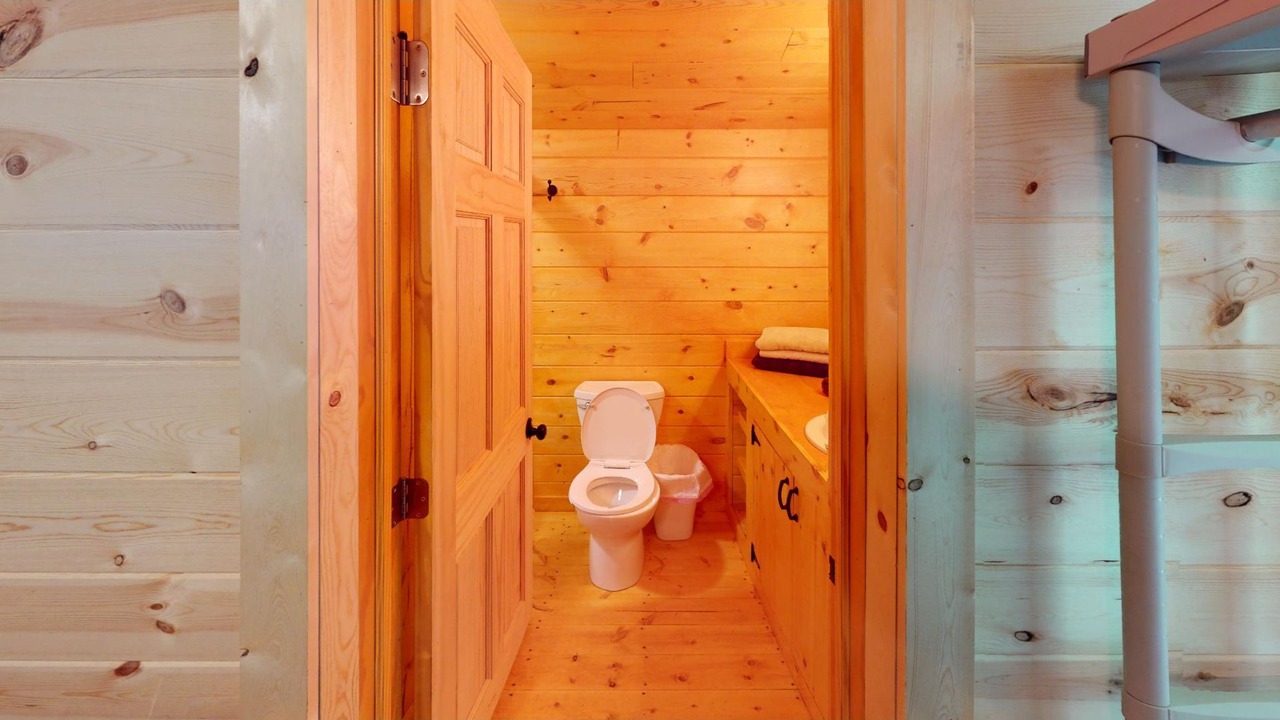 Photo of Bathroom in Nelsonville