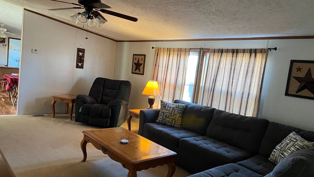 Photo of Bedroom in Nelsonville
