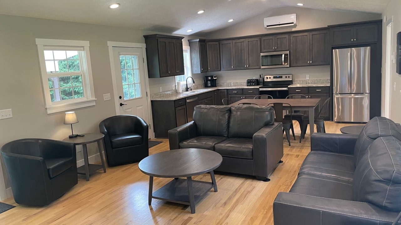 Photo of Bedroom in Loudonville