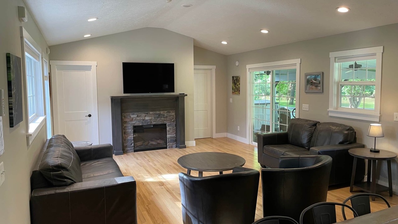 Photo of Bedroom in Loudonville