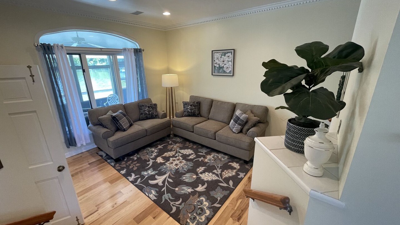 Photo of Livingroom in Albany