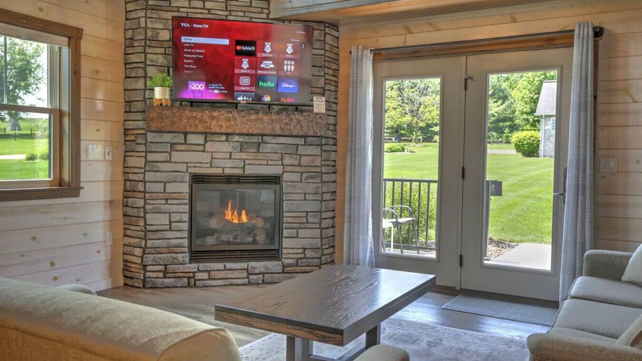 Photo of Livingroom in Millersburg