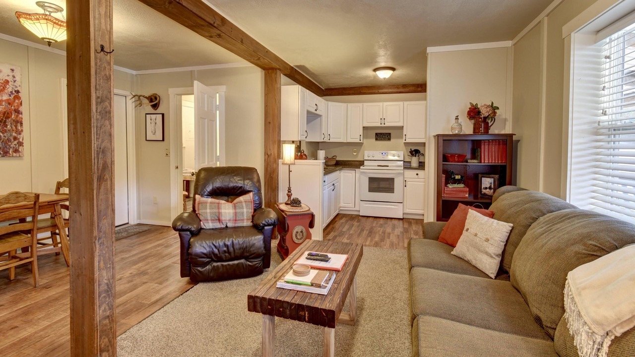 Photo of Livingroom in Somerdale