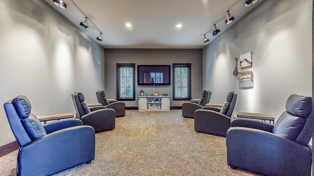 Photo of Bedroom in North Industry