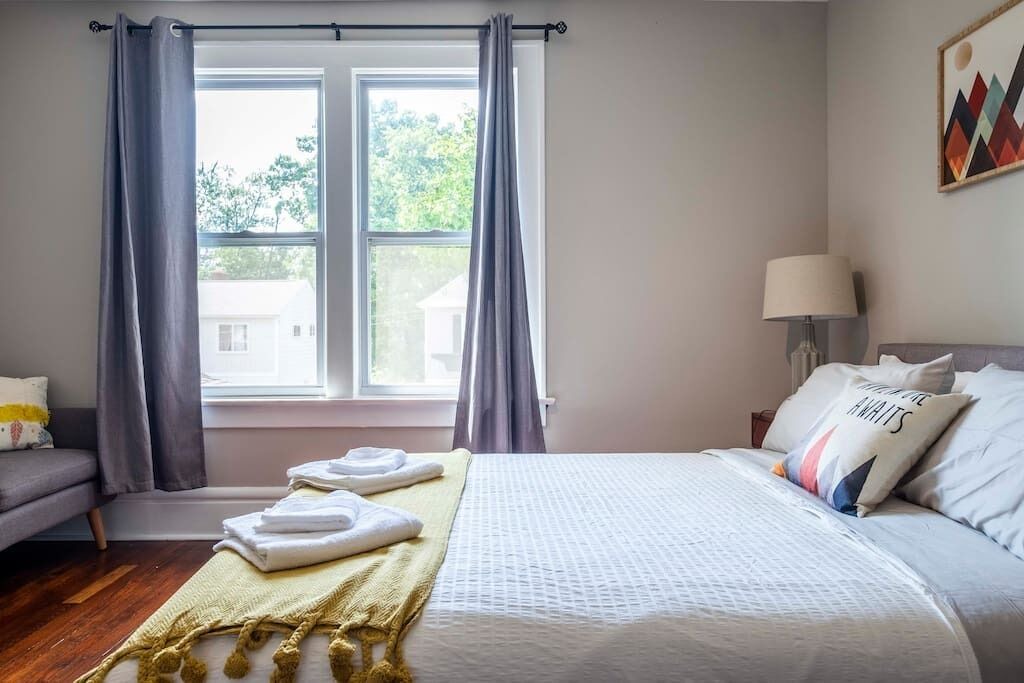 Photo of Bedroom in Old North Columbus