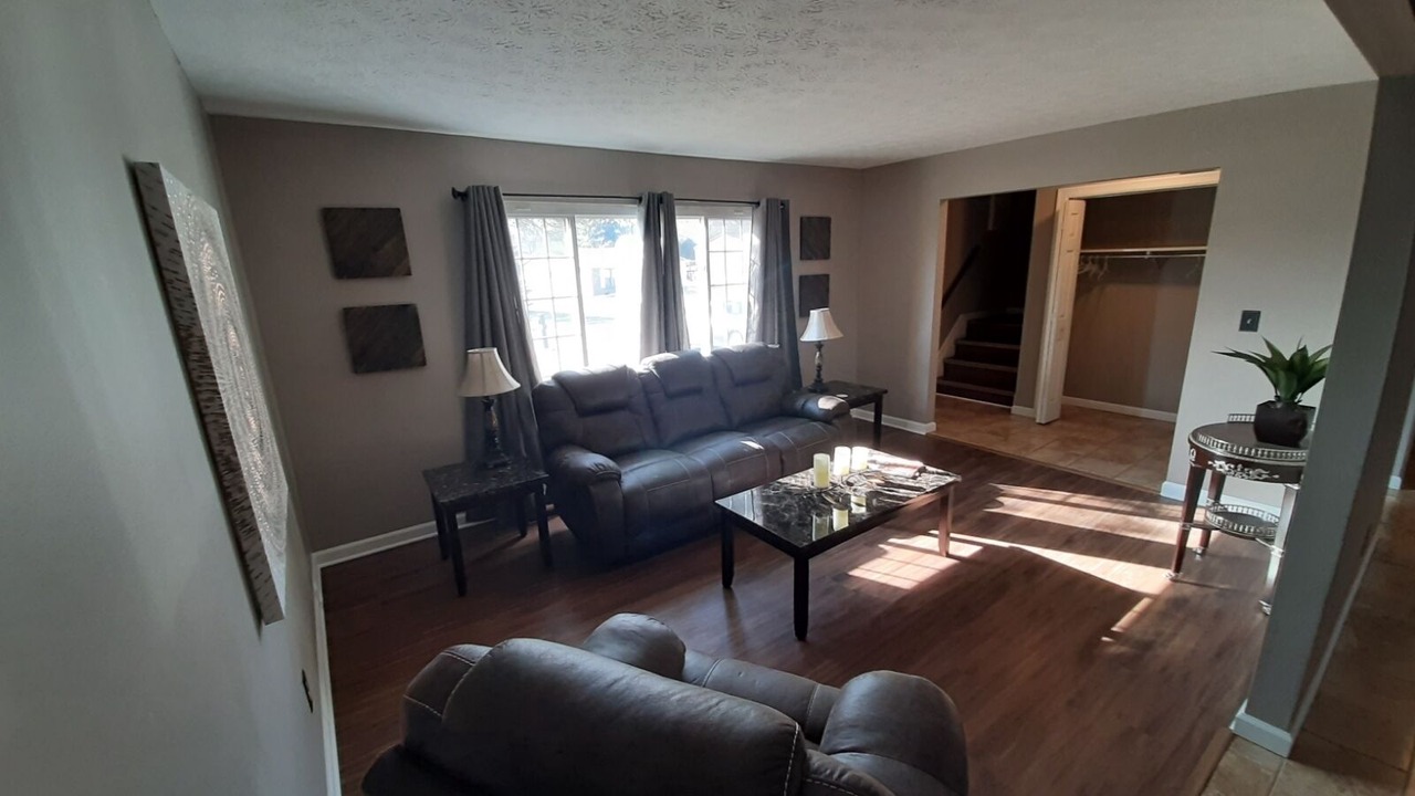 Photo of Livingroom in Reynoldsburg