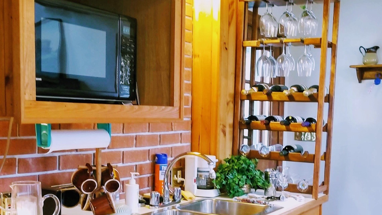 Photo of Kitchen in Long Bottom