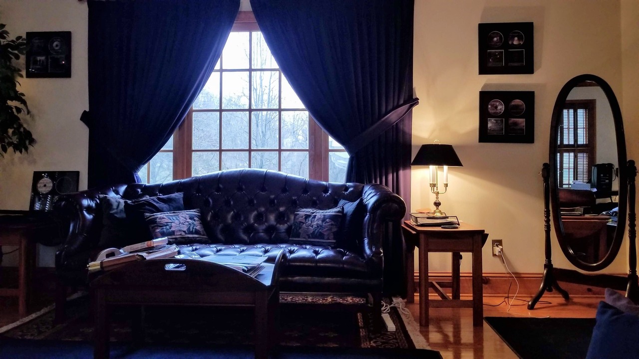 Photo of Livingroom in Long Bottom