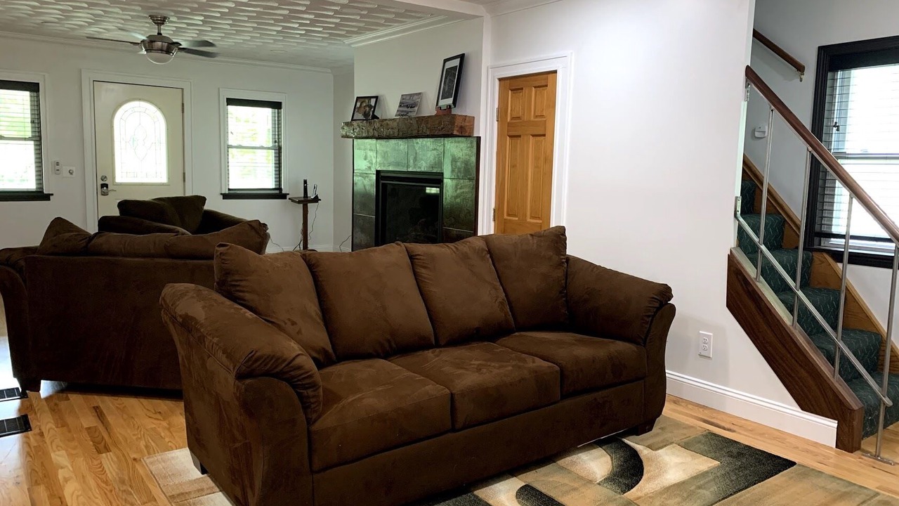 Photo of Bedroom in Glenmont