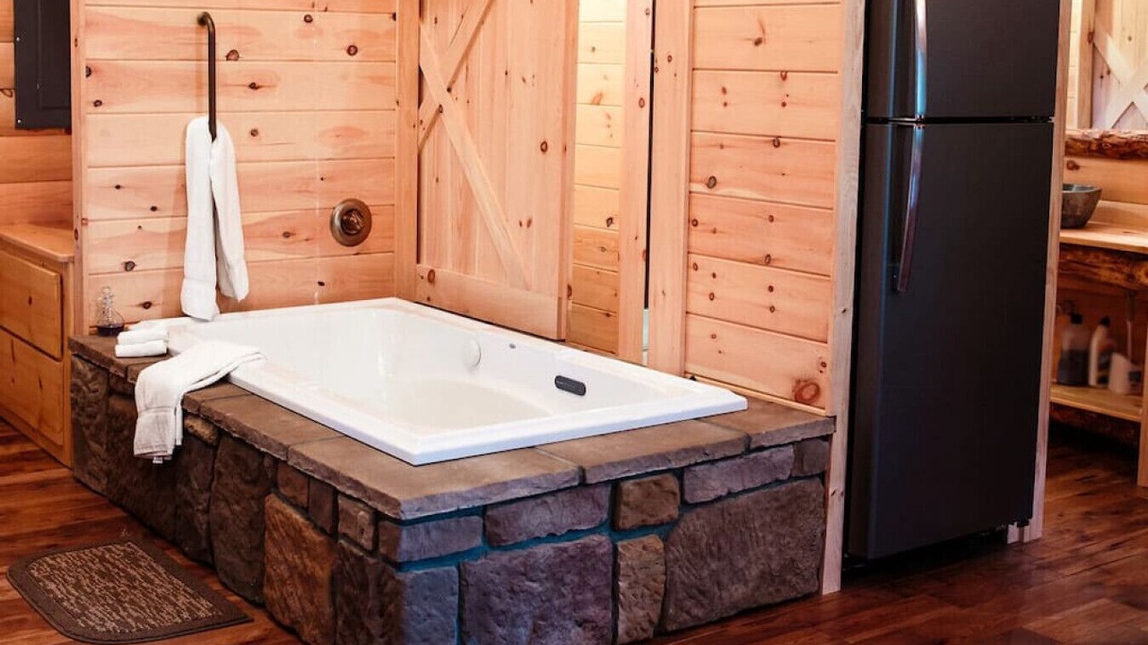 Photo of Bathroom in Millersburg