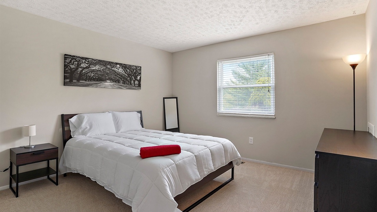 Photo of Bedroom in Gahanna