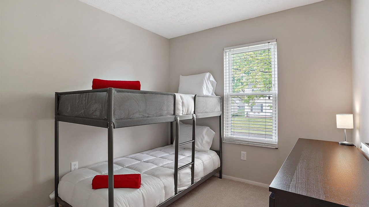 Photo of Bedroom in Gahanna