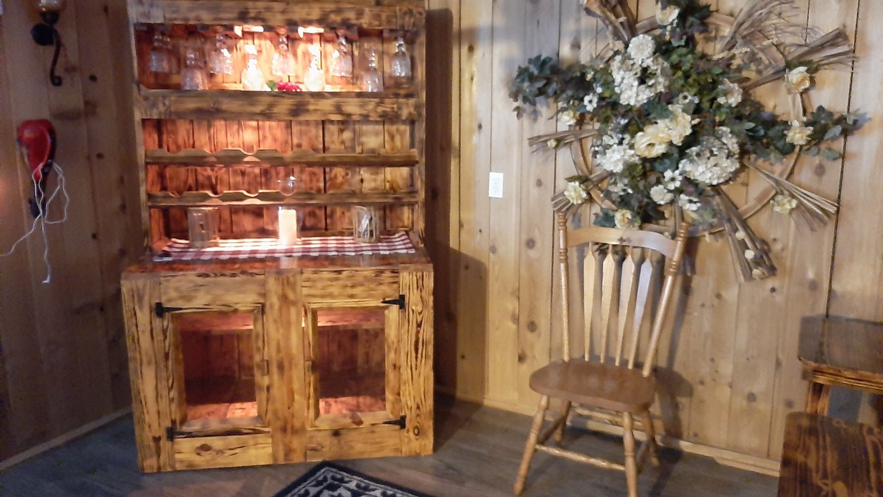 Photo of Livingroom in Quaker City