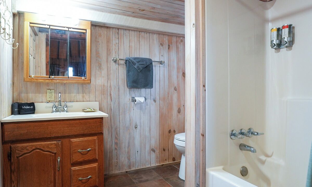 Photo of Bathroom in Logan