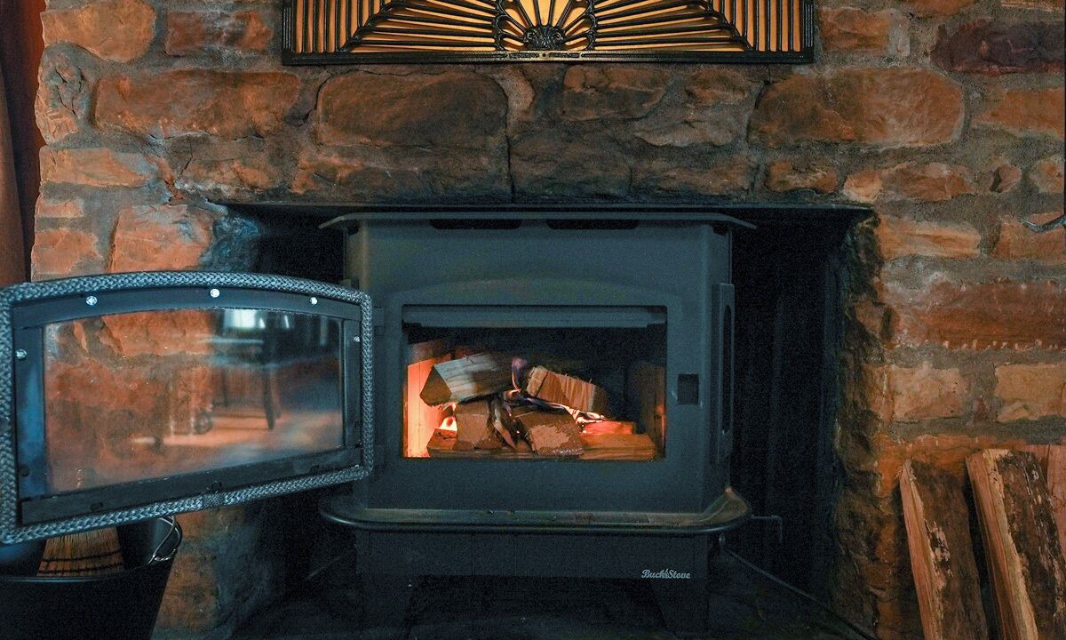Photo of Livingroom in Logan