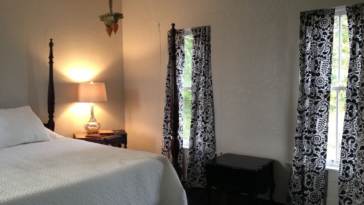 Photo of Bedroom in Deersville
