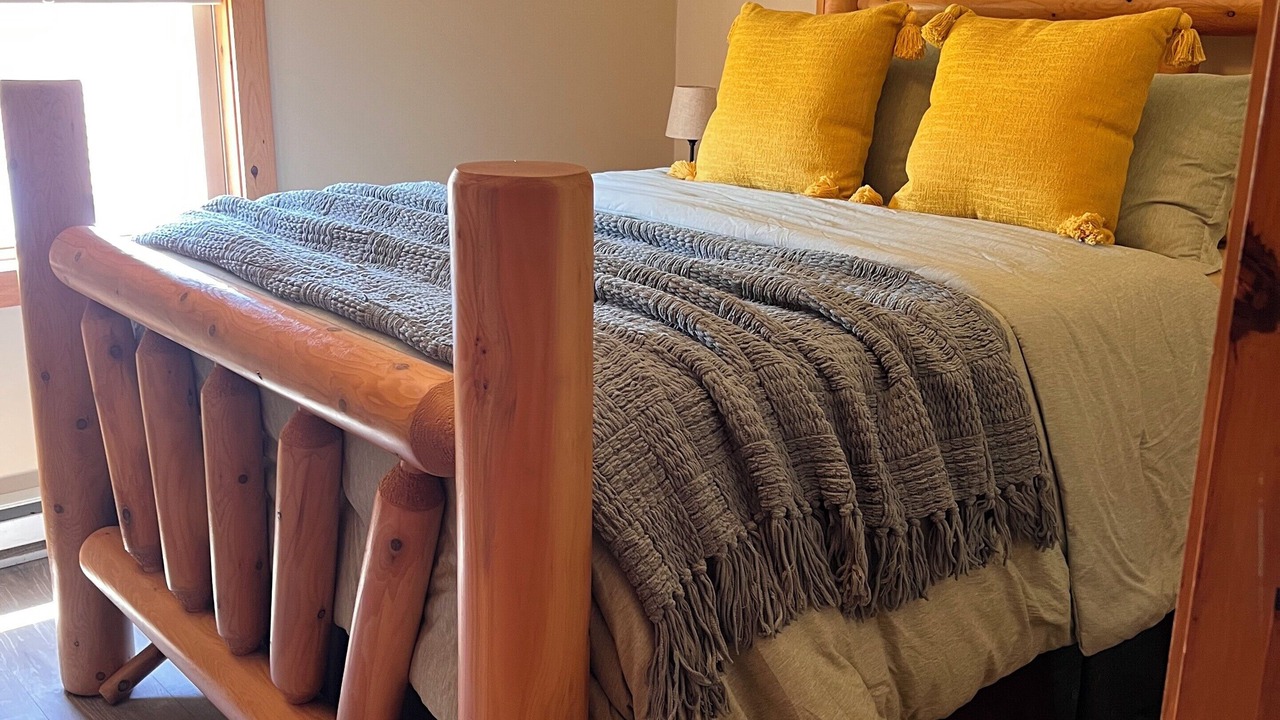 Photo of Bedroom in Loudonville