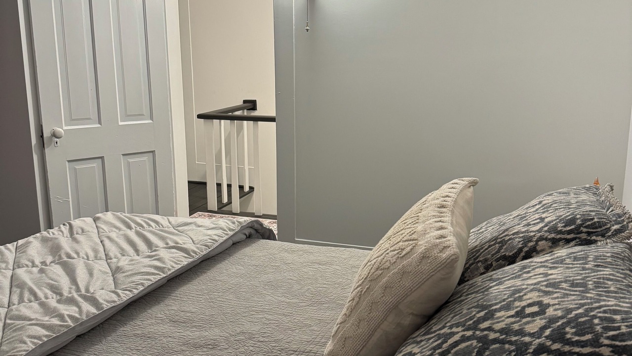Photo of Bedroom in Frazeysburg