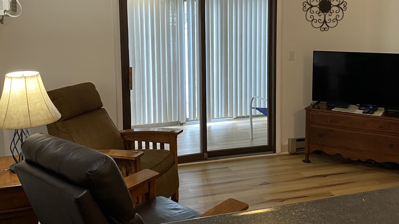 Photo of Livingroom in Oak Harbor