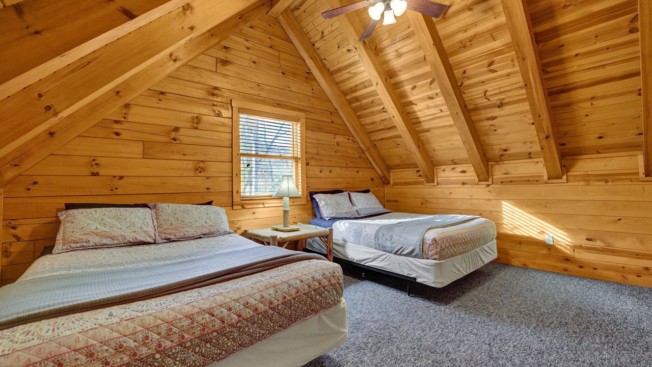 Photo of Bedroom in Sugar Grove