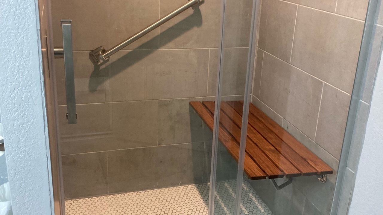 Photo of Bathroom in Nashport
