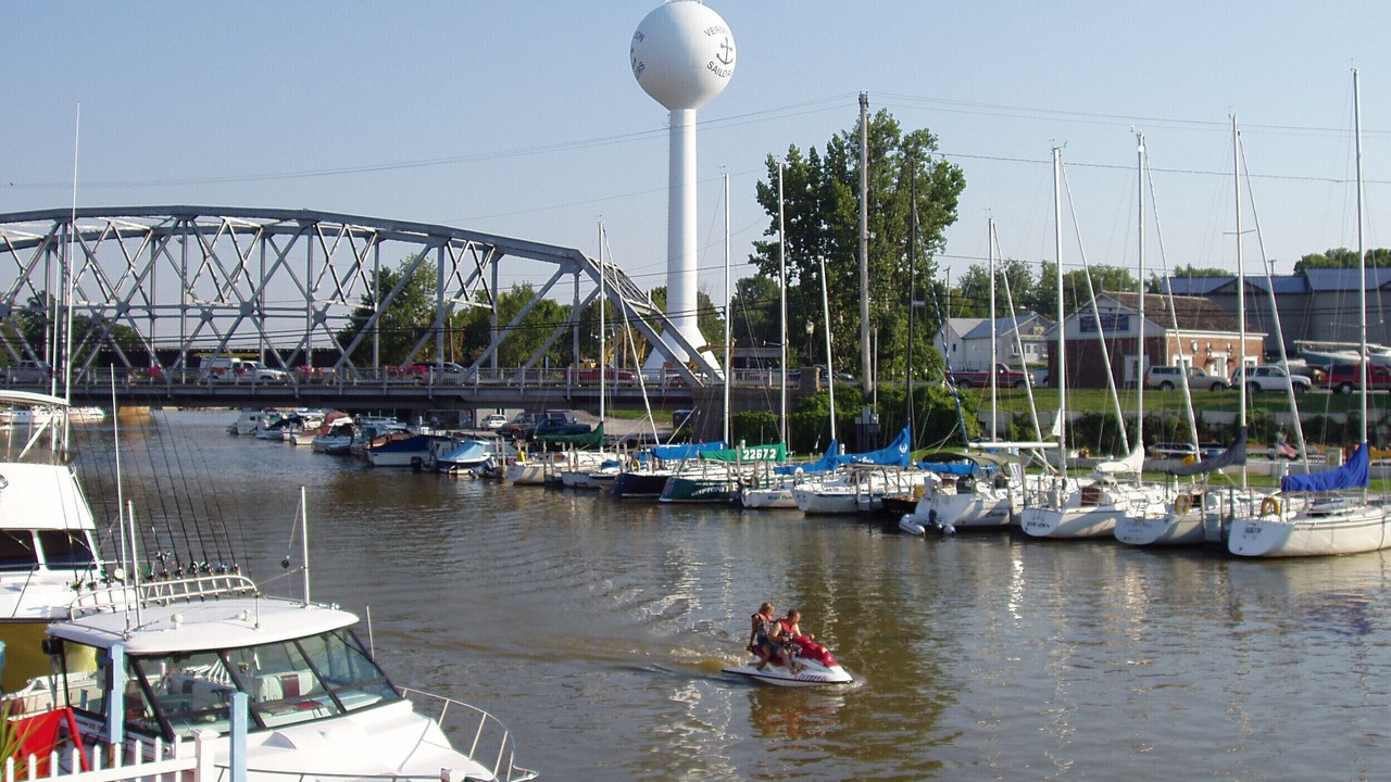 Photo of Others in Vermilion