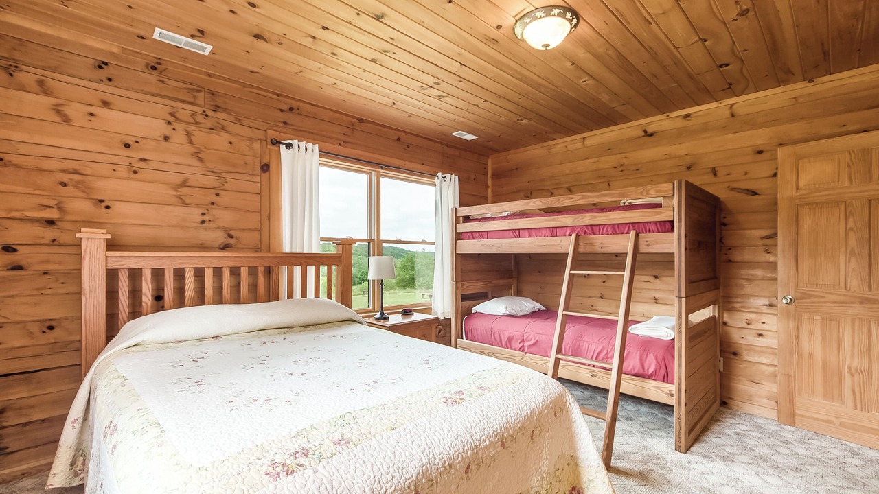 Photo of Bedroom in Logan