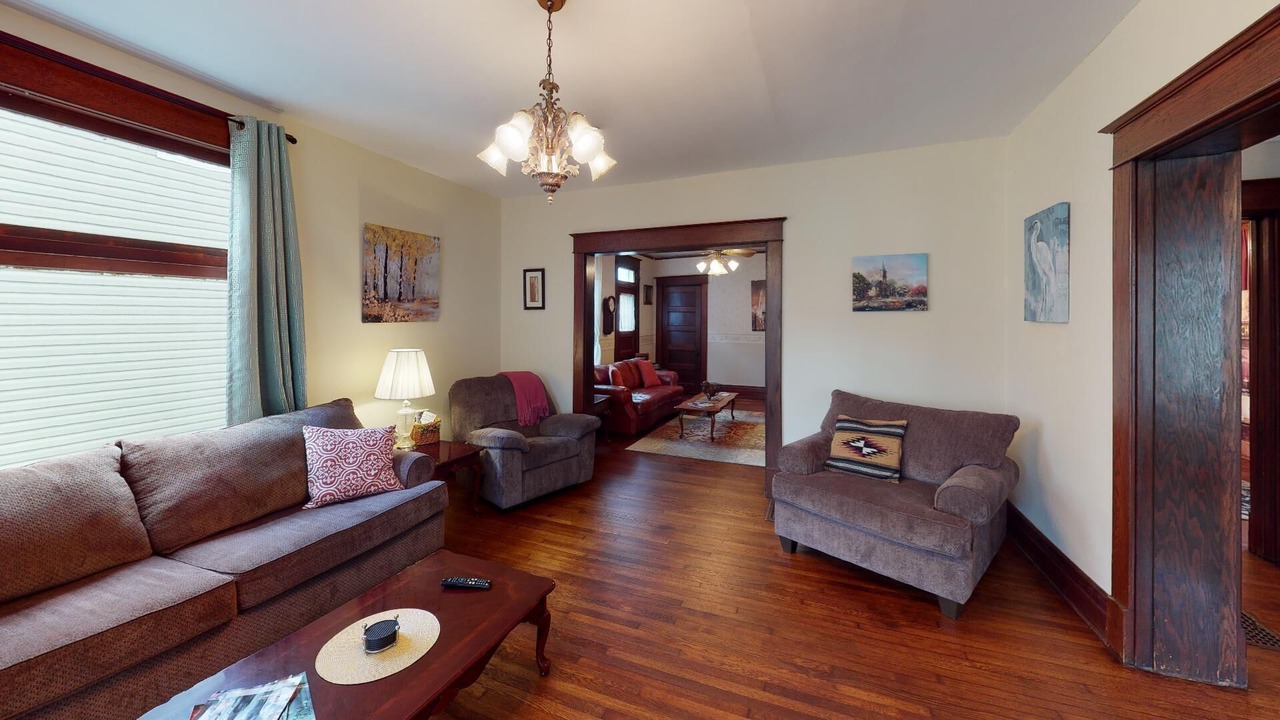 Photo of Livingroom in Nelsonville