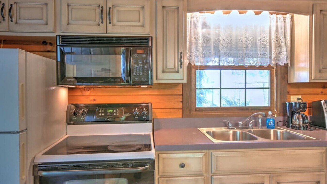 Photo of Kitchen in Millersburg