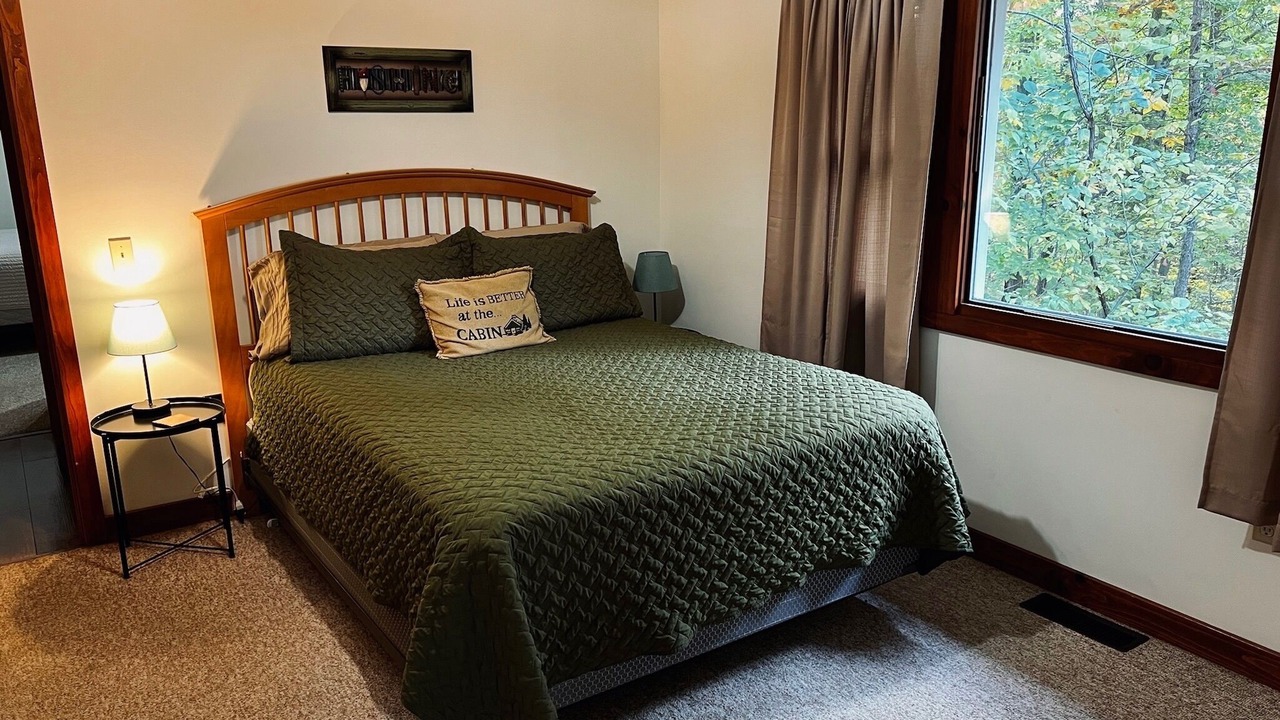 Photo of Bedroom in Logan