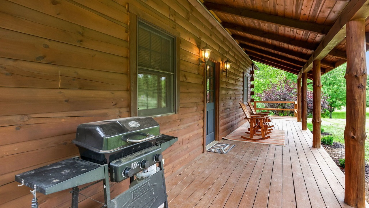 Photo of Patio Balcony in Nelsonville