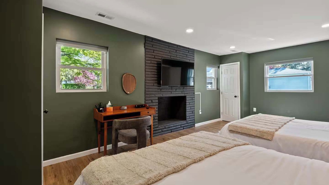 Photo of Bedroom in Clintonville