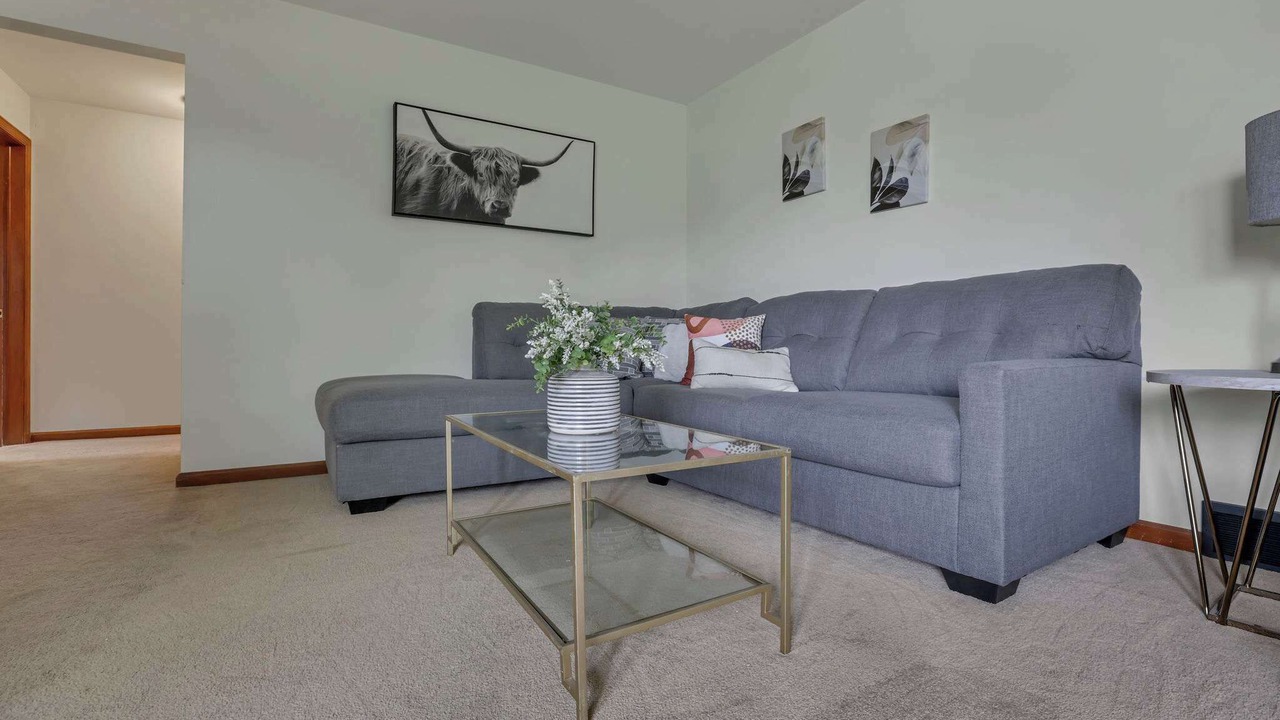 Photo of Livingroom in Easton