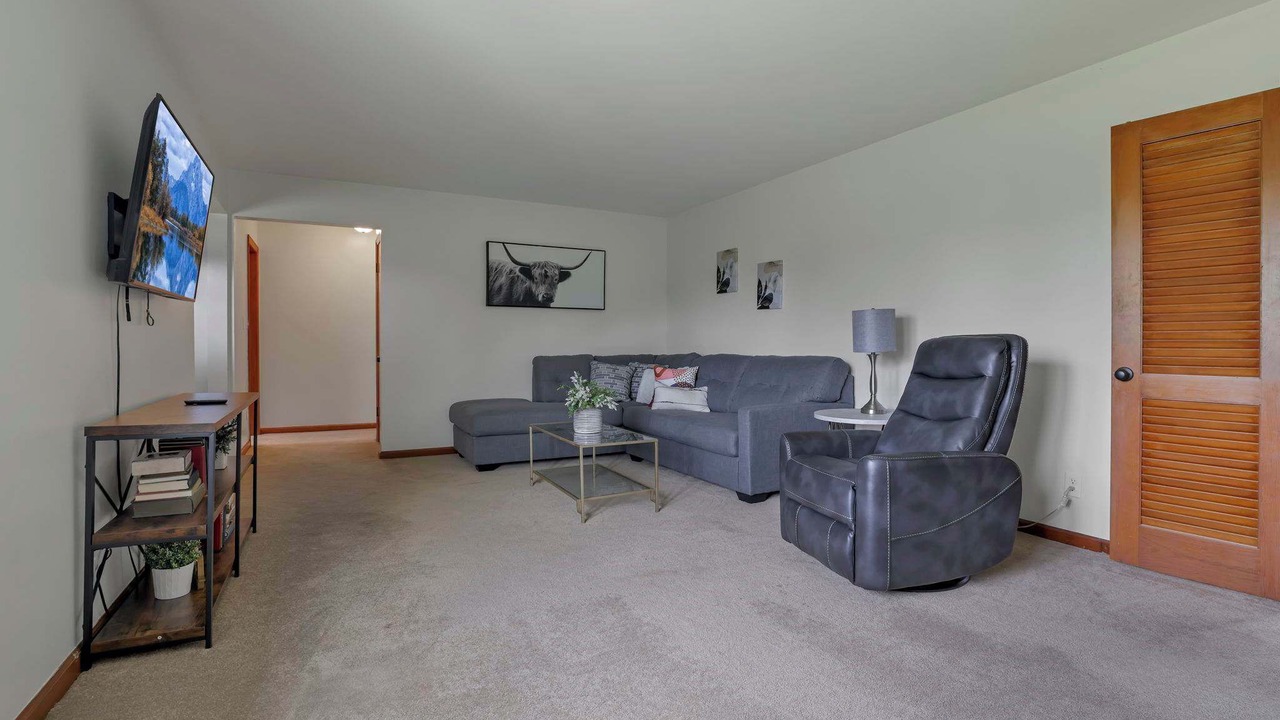 Photo of Livingroom in Easton