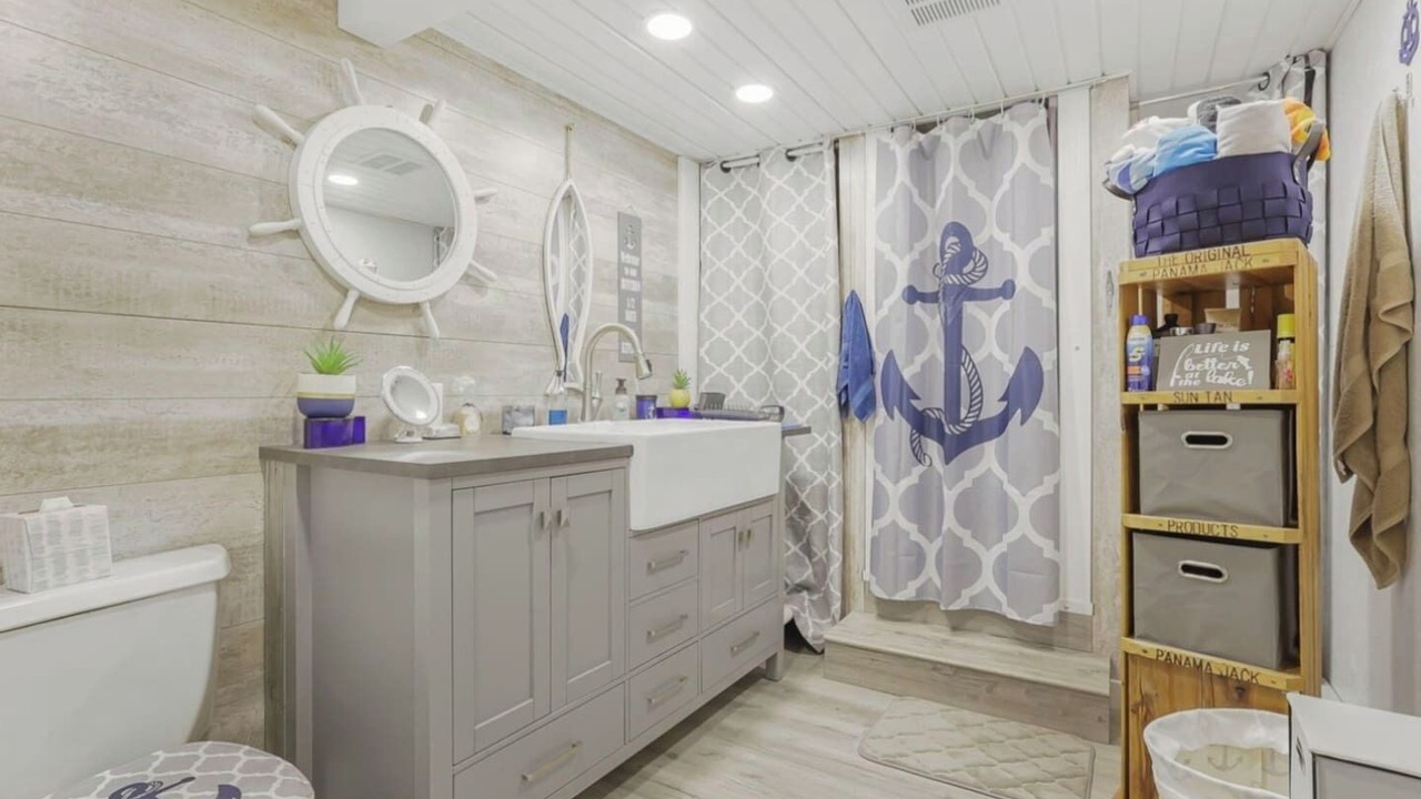 Photo of Bathroom in Nashport