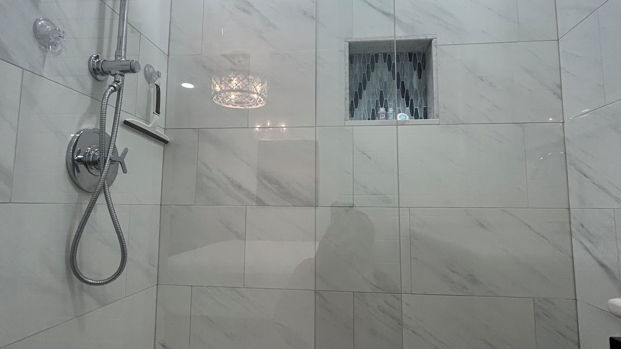 Photo of Bathroom in Senecaville