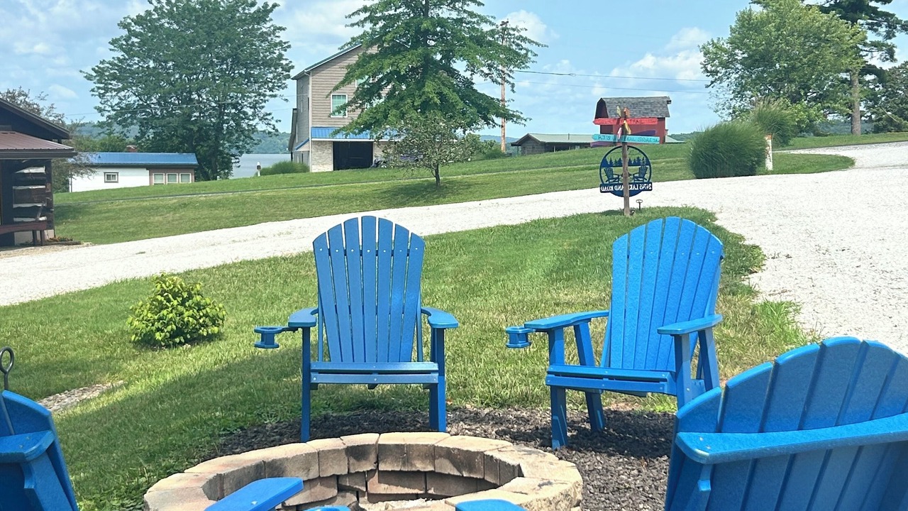 Photo of Others in Senecaville