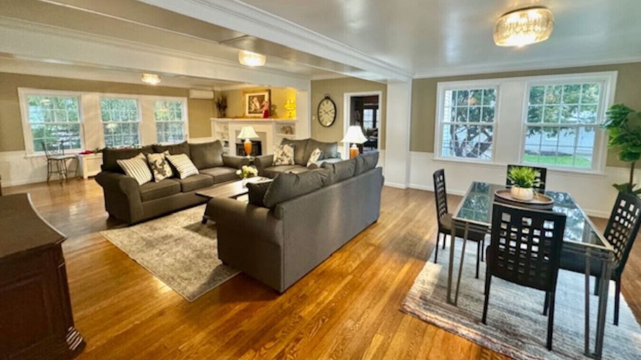 Photo of Livingroom in Northfield
