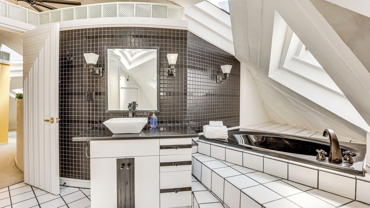 Photo of Bathroom in Dover