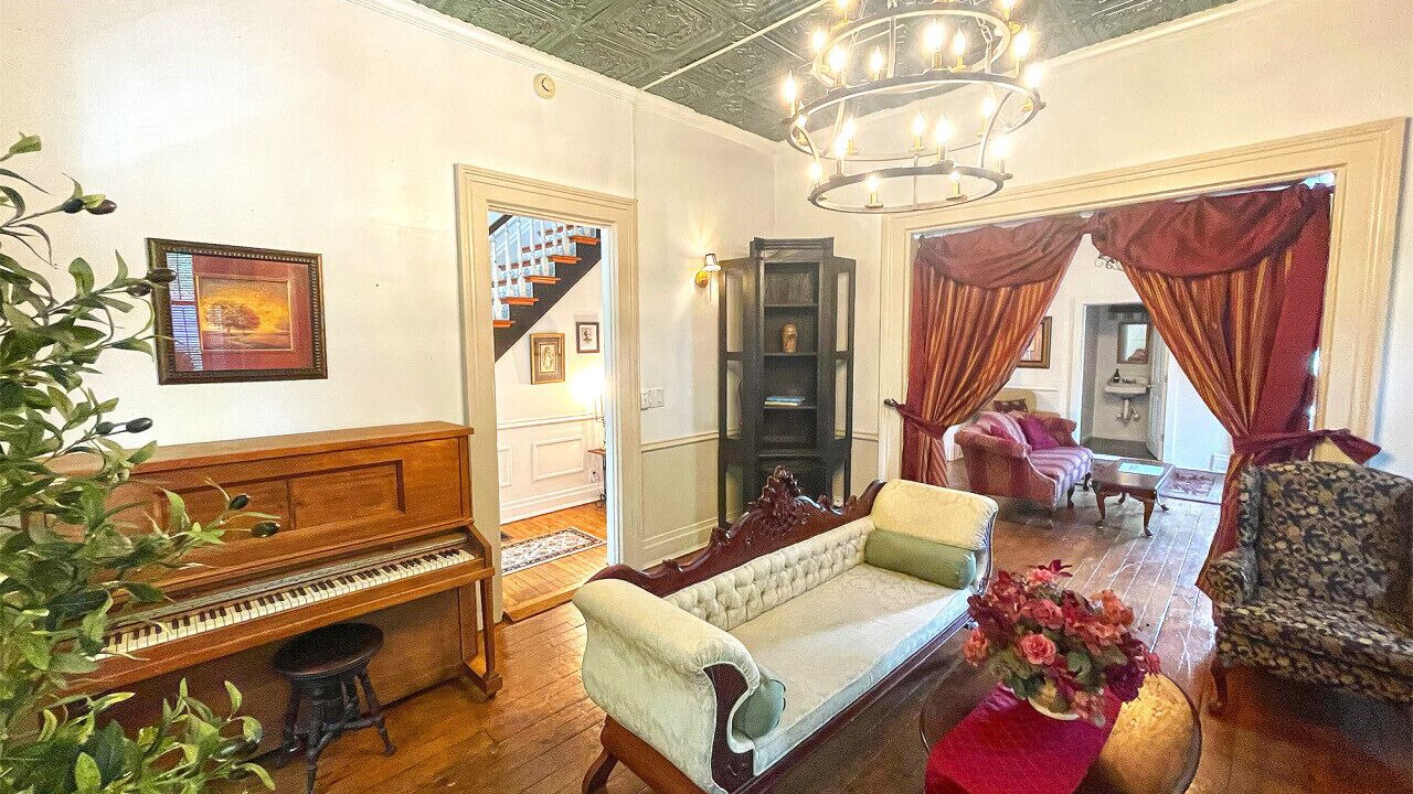 Photo of Livingroom in Marietta