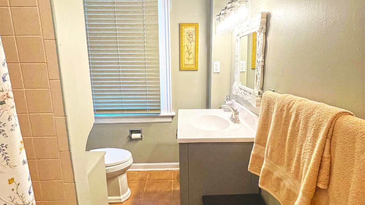 Photo of Bathroom in Marietta
